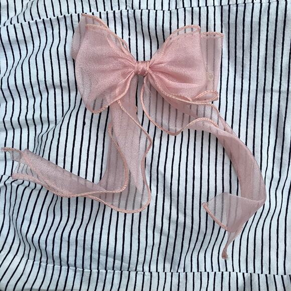 Sheer pink bow ribbon hair clip, coquette cottage girly lolita nymphette angel - Picture 2 of 5